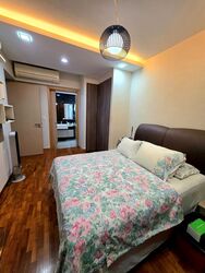Esparina Residences (D19), Condominium #506376281
